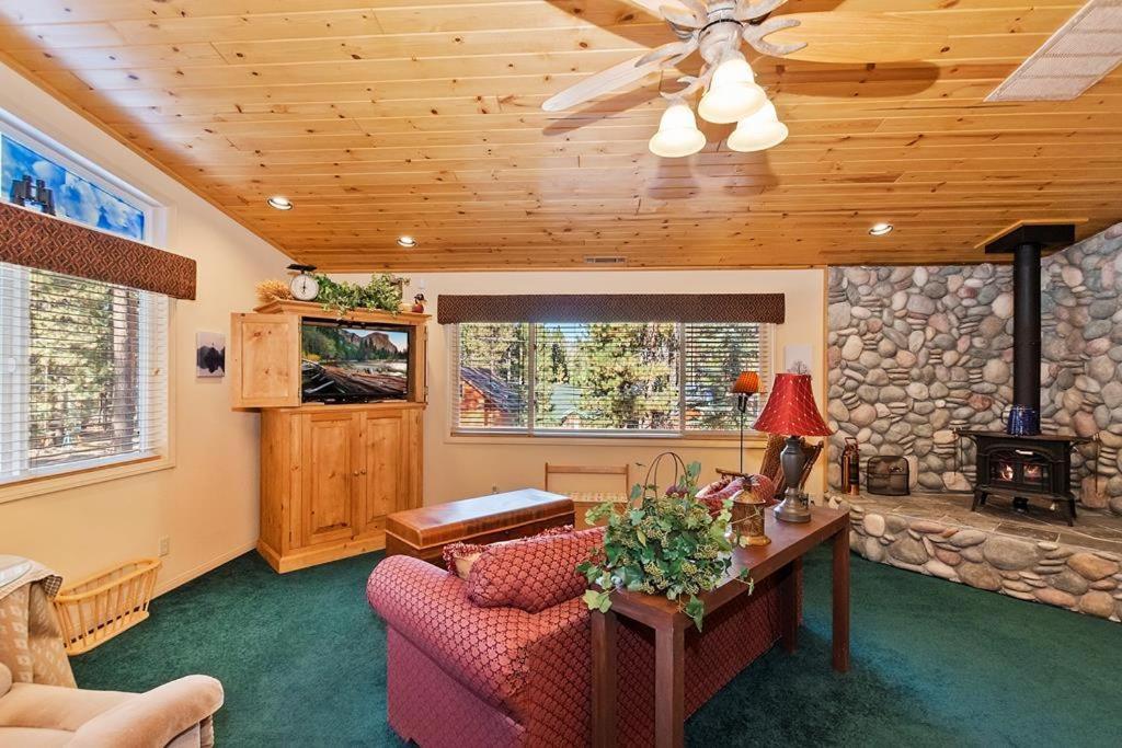 020 - Summit Haus Villa Big Bear Lake Exterior photo